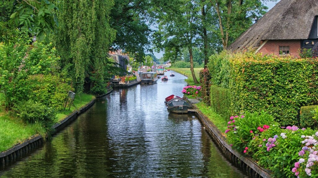 Giethoorn A Must Visit